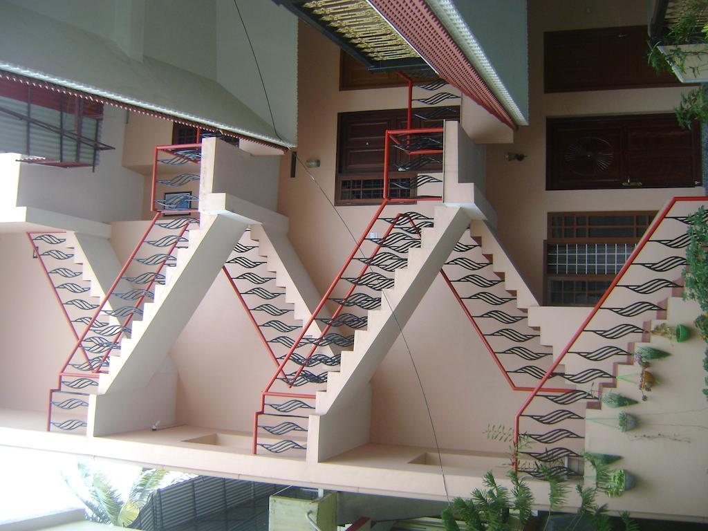 Prems Homestay Коччи Экстерьер фото