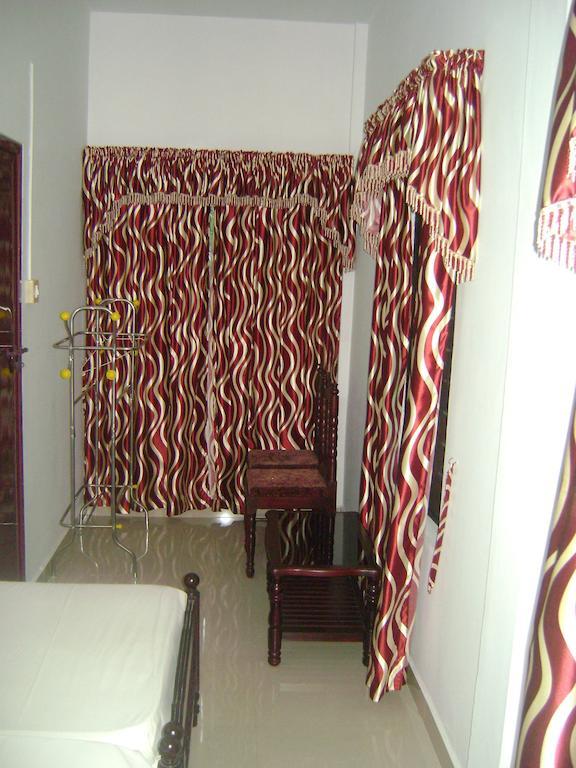 Prems Homestay Коччи Экстерьер фото